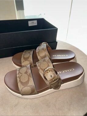 Coach Gwen Sig Sandals